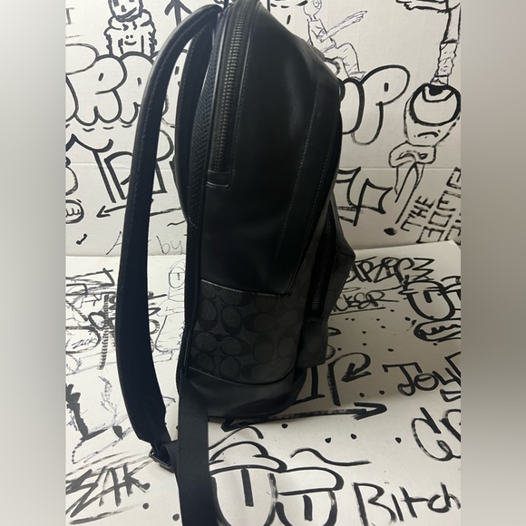 *COACH WEST CANVIS IN SIGNATURE CANVAS BACKPACK AND WALLET BUNDLE* - Picture 7 of 10